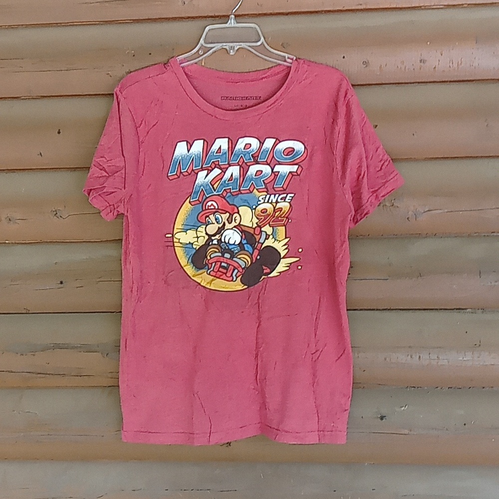 Men's red Mario Kart Tshirt. Size large
